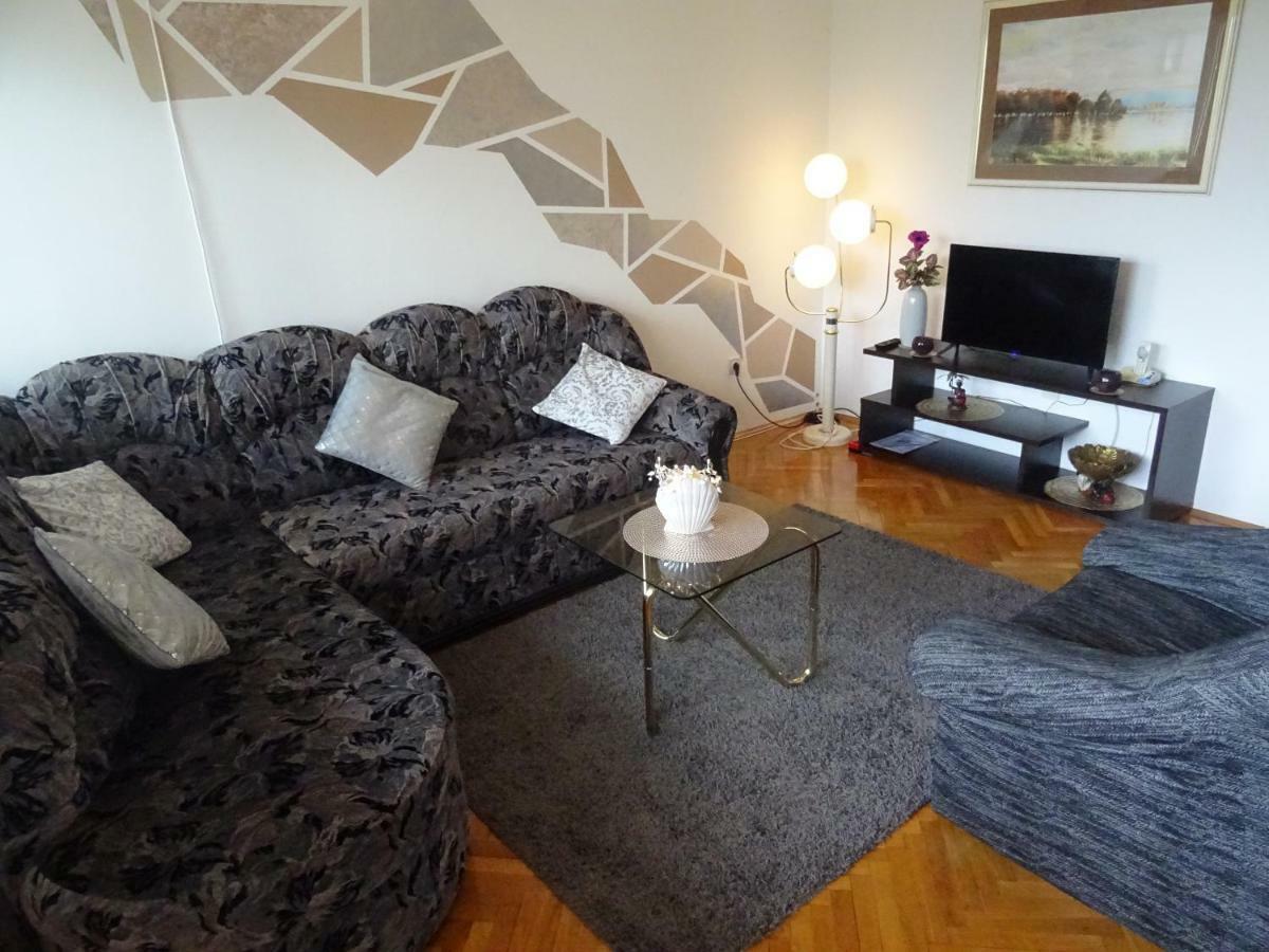 Apartman Iris S Terasom Rijeka Eksteriør bilde