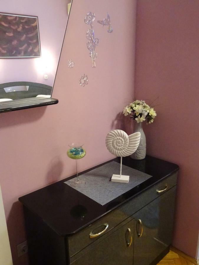 Apartman Iris S Terasom Rijeka Eksteriør bilde