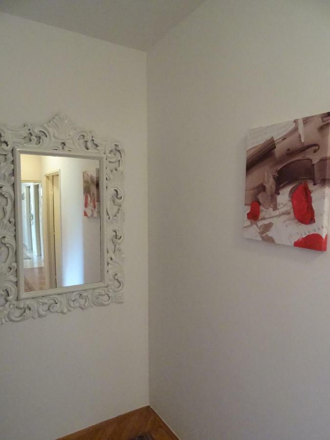 Apartman Iris S Terasom Rijeka Eksteriør bilde