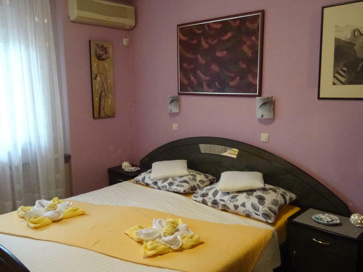 Apartman Iris S Terasom Rijeka Eksteriør bilde