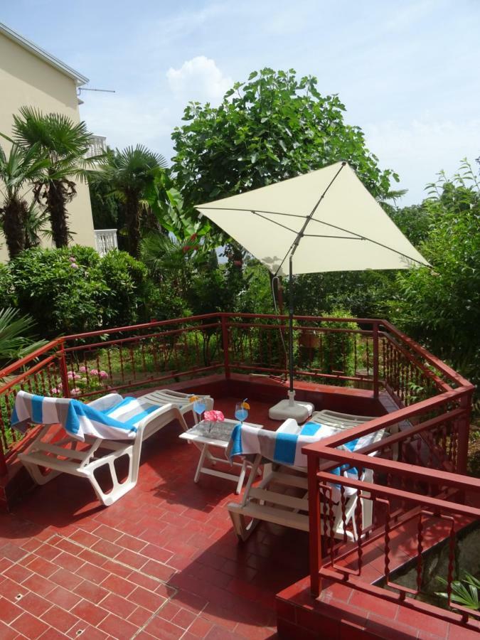 Apartman Iris S Terasom Rijeka Eksteriør bilde